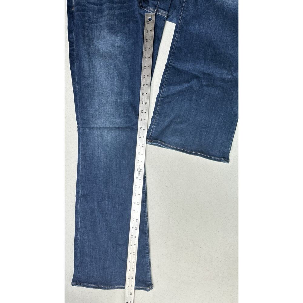 American Eagle Jeans 16 Curvy Lowrise Kick Bootcut Next Level Blue Denim NEW - Picture 9 of 10